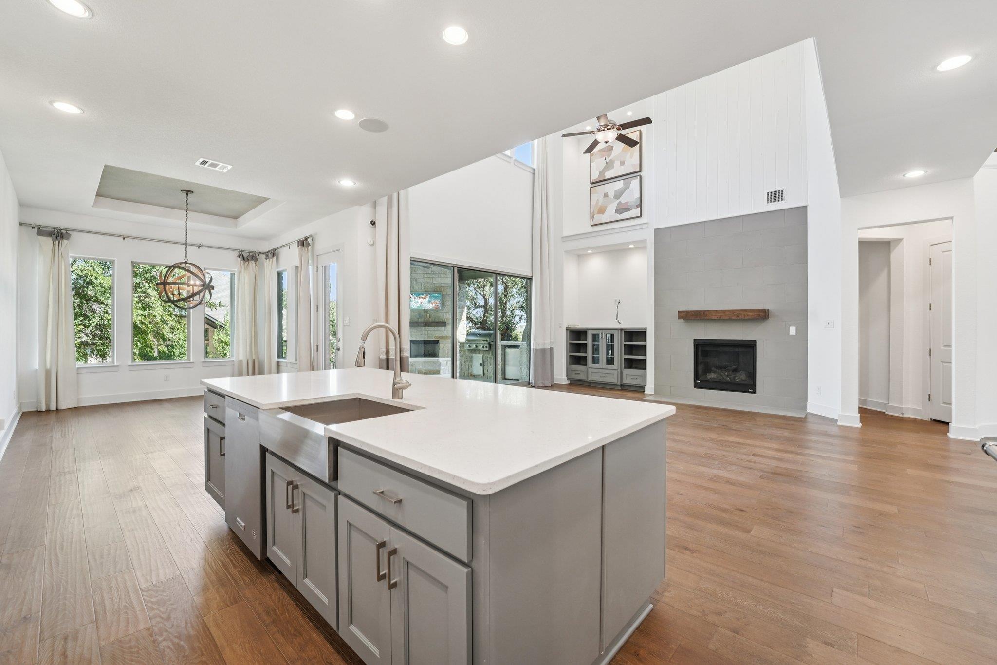 100 Barefoot Park Ln, Georgetown, TX 78628