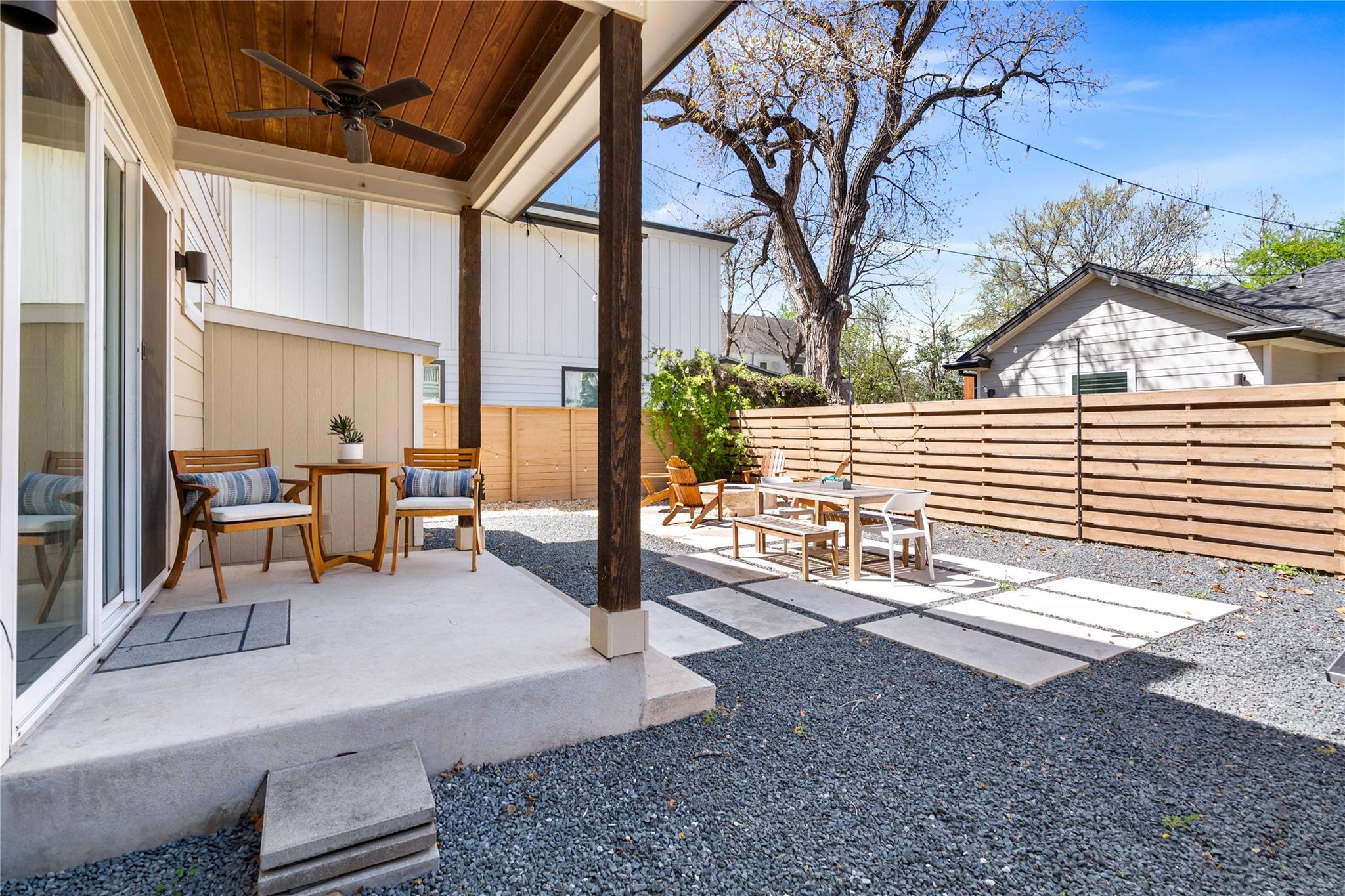 1126 Linden St # 1, Austin, TX 78702