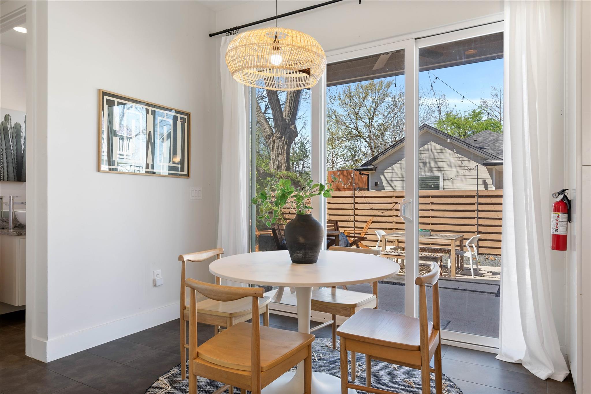 1126 Linden St # 1, Austin, TX 78702