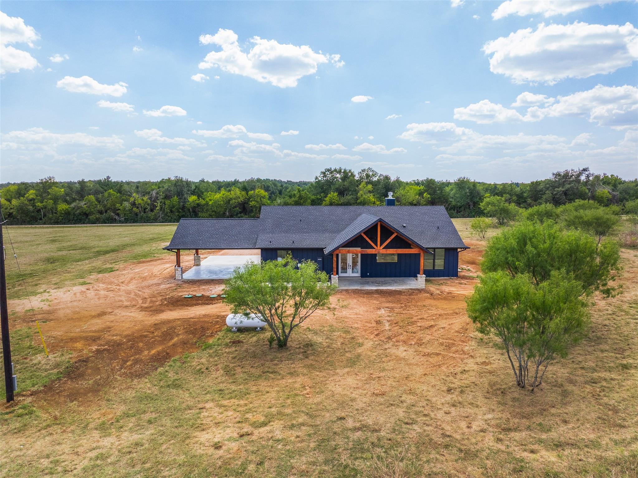 3252 County Road 328, Caldwell, TX 77836