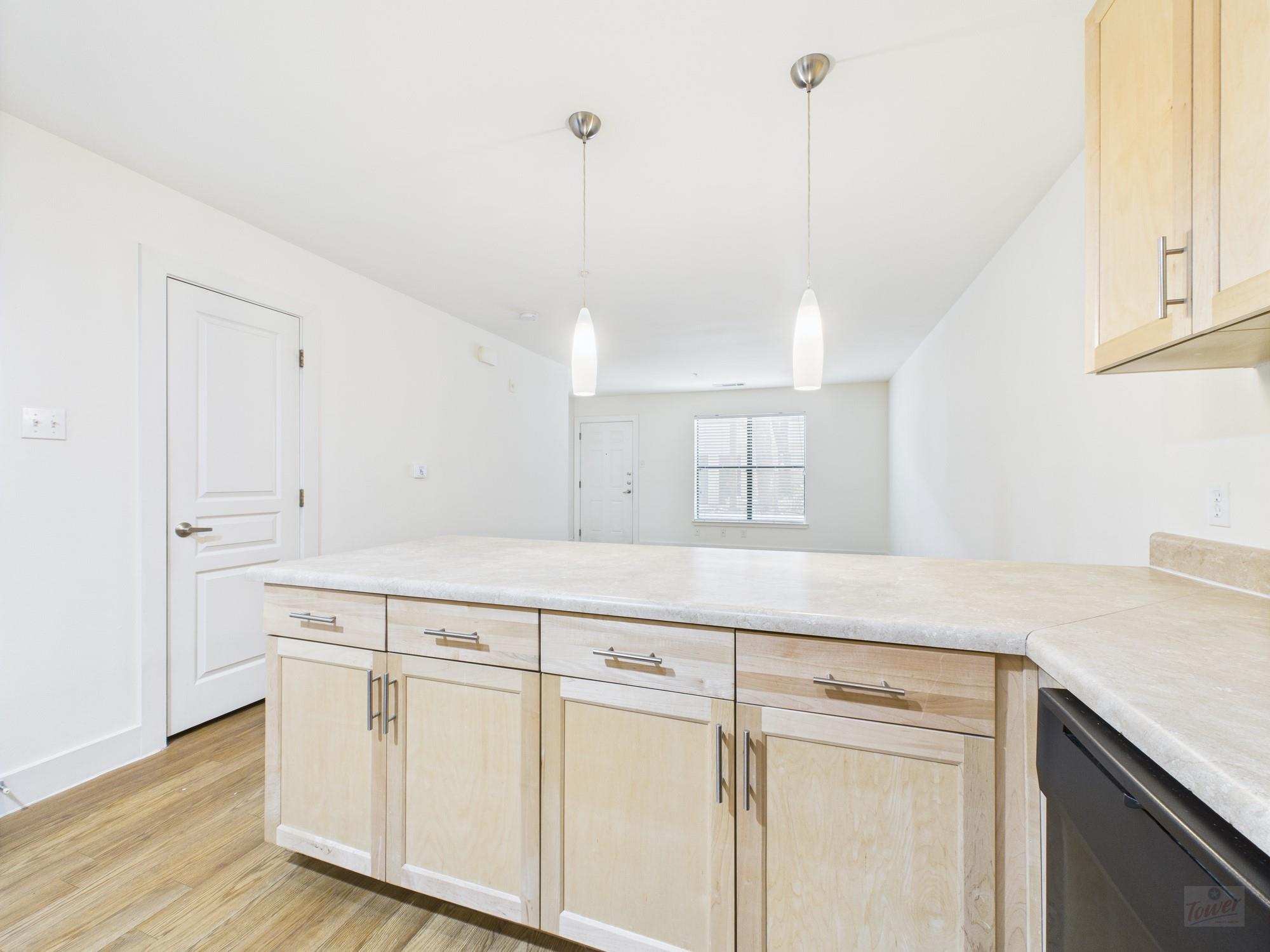 711 W 32 St # 155, Austin, TX 78705