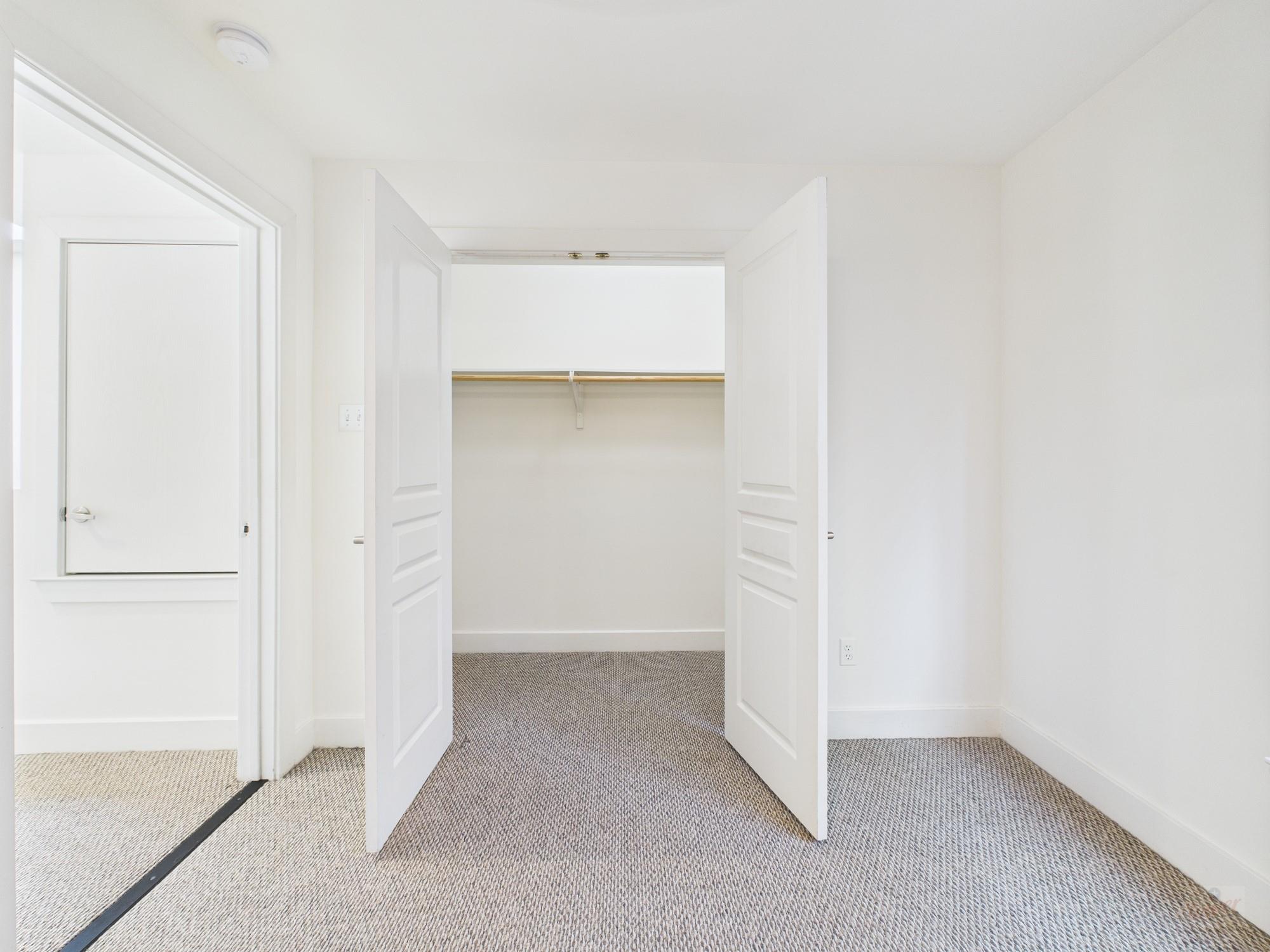 711 W 32 St # 155, Austin, TX 78705