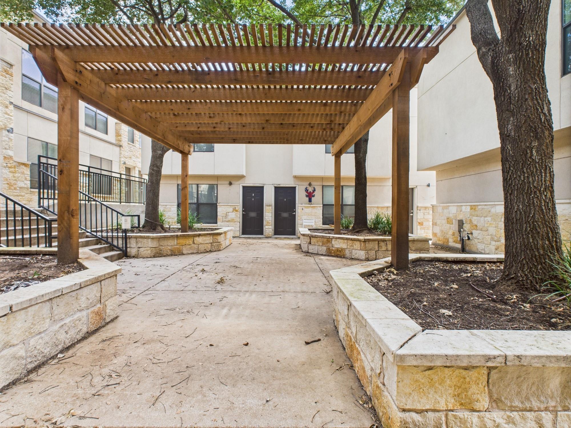 711 W 32 St # 155, Austin, TX 78705