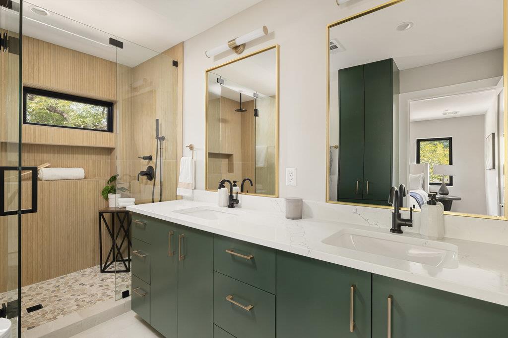 1401 E 3rd St, Austin, TX 78702