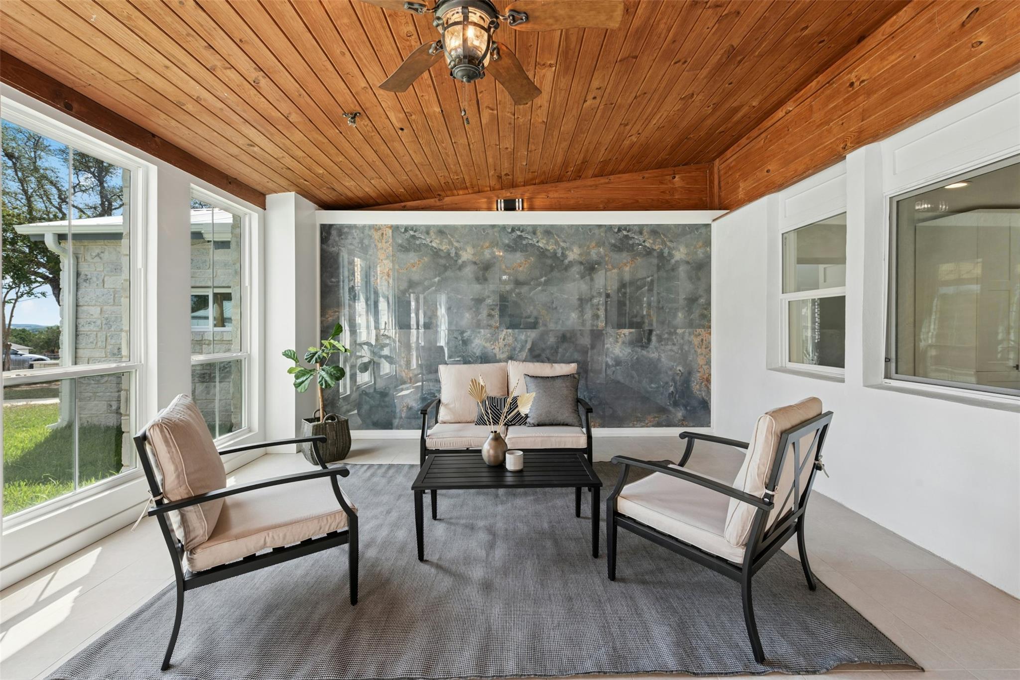 14300 Summit View Dr, Leander, TX 78641