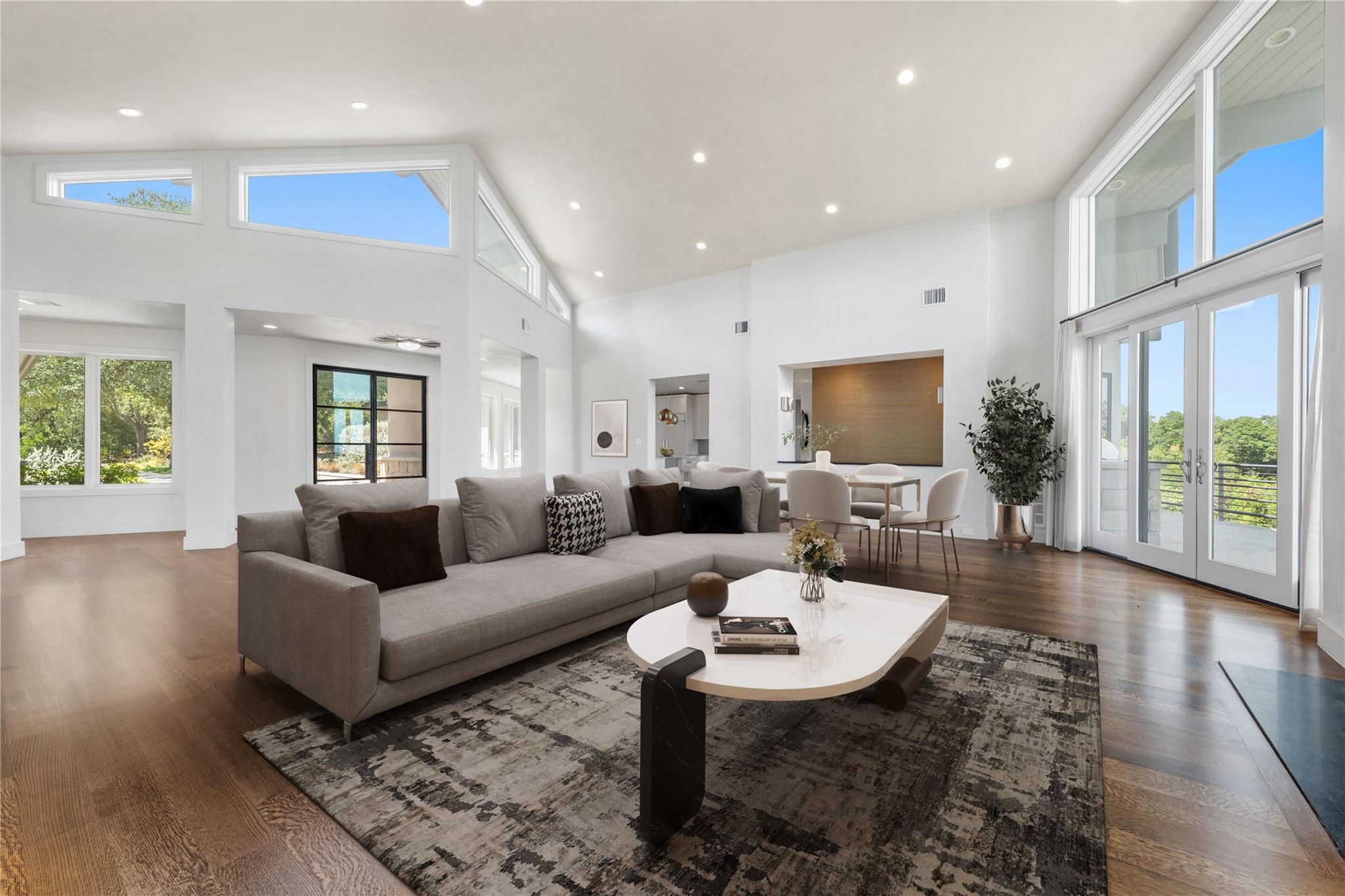 10 Hedge Ln, Austin, TX 78746