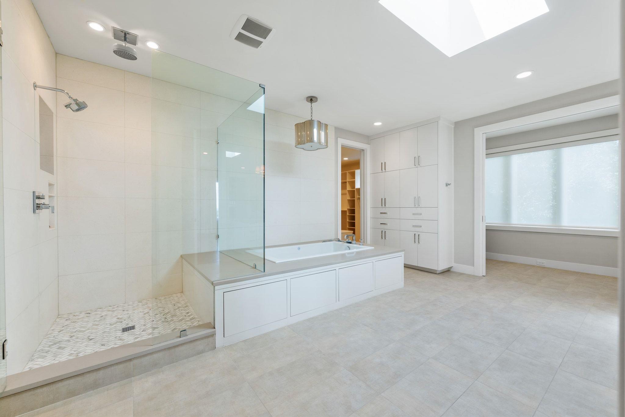 10 Hedge Ln, Austin, TX 78746