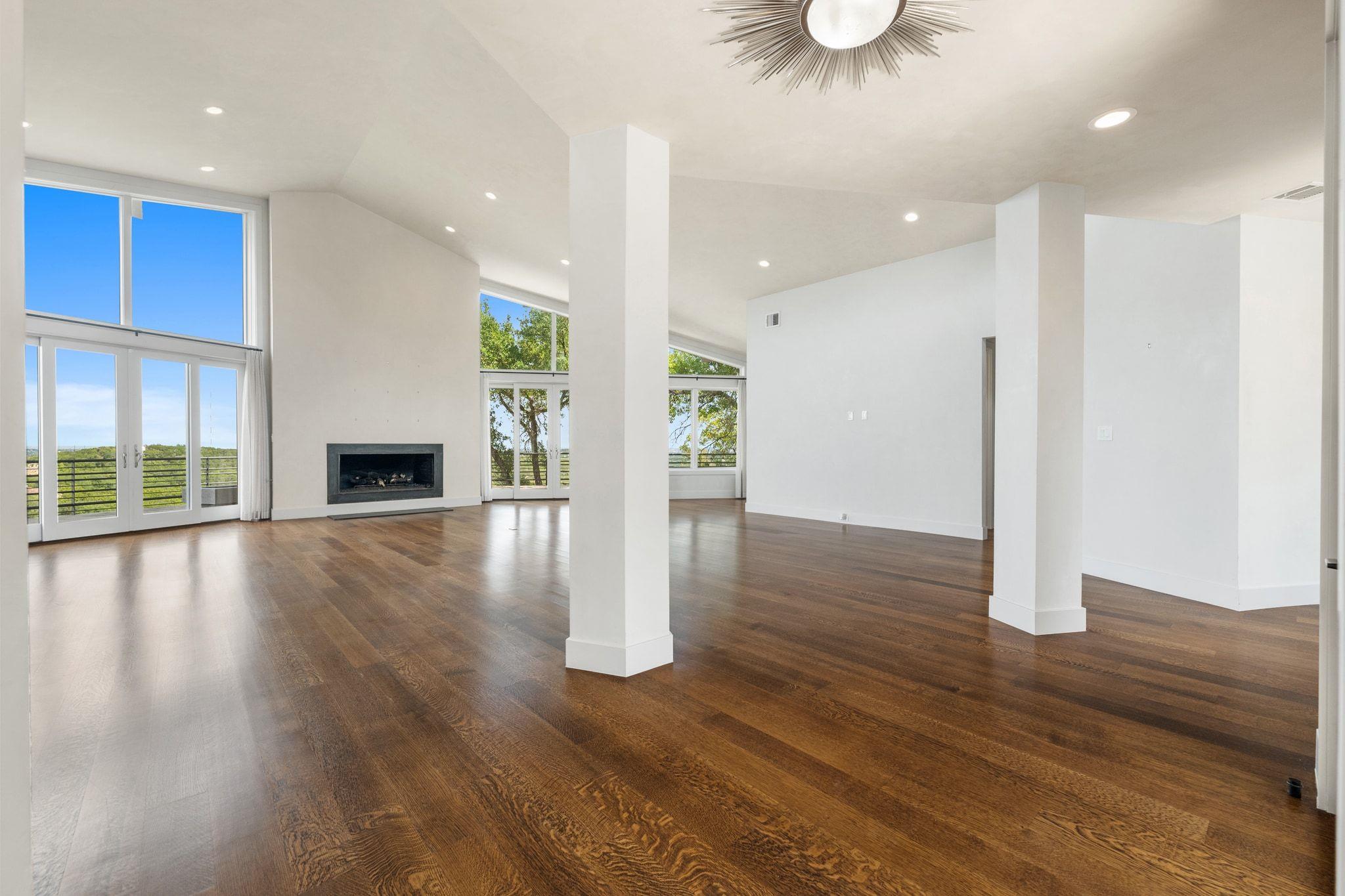 10 Hedge Ln, Austin, TX 78746