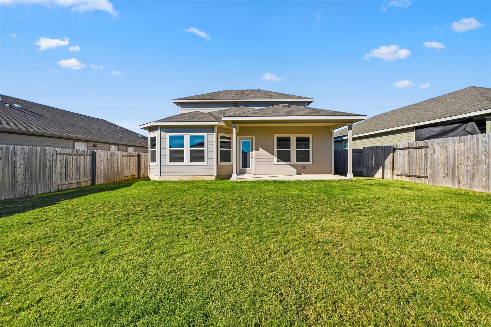 520 Loriner Way, Liberty Hill, TX 78642