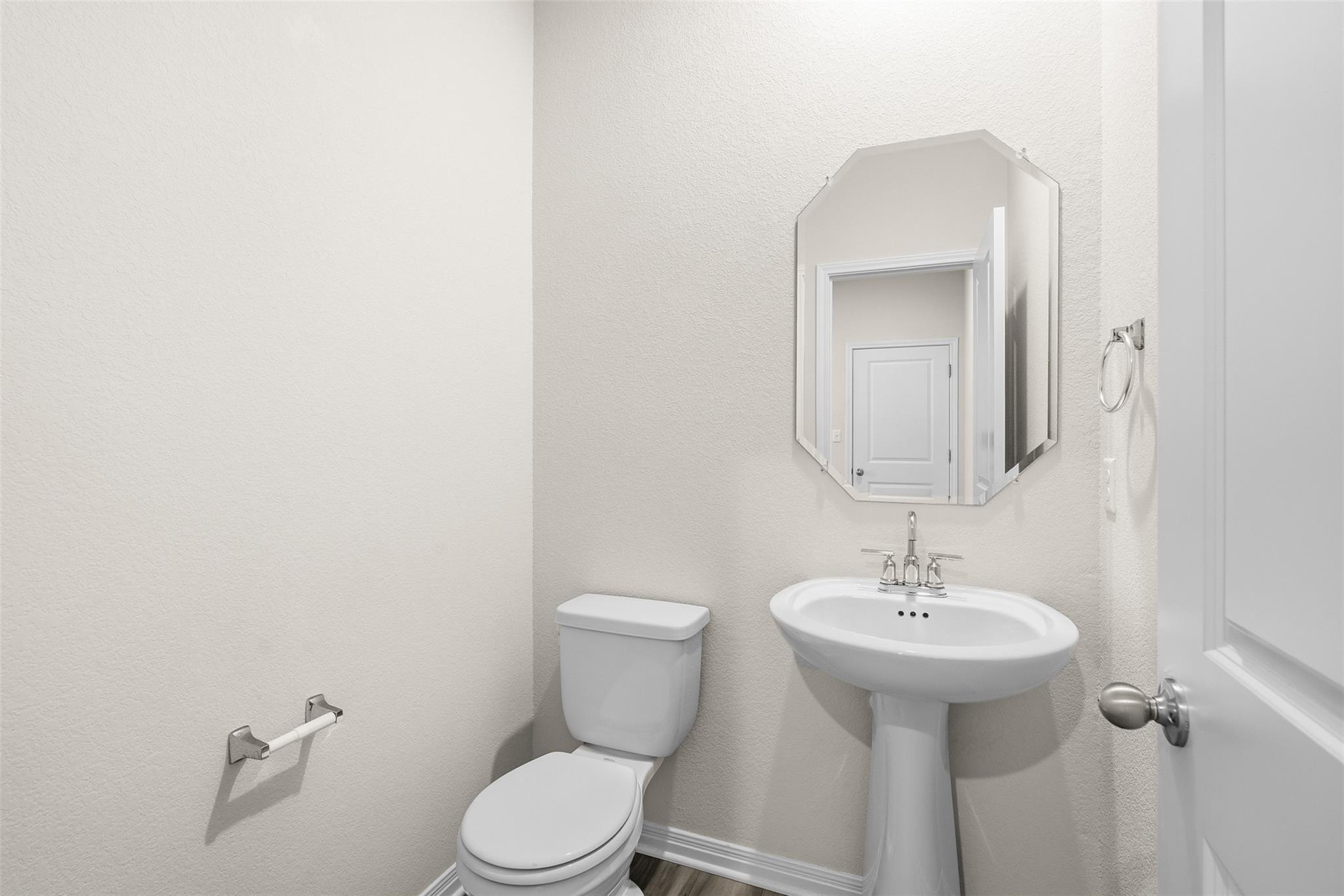 520 Loriner Way, Liberty Hill, TX 78642