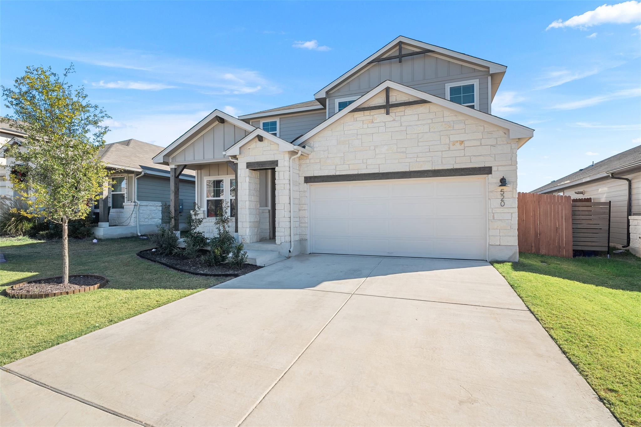 520 Loriner Way, Liberty Hill, TX 78642