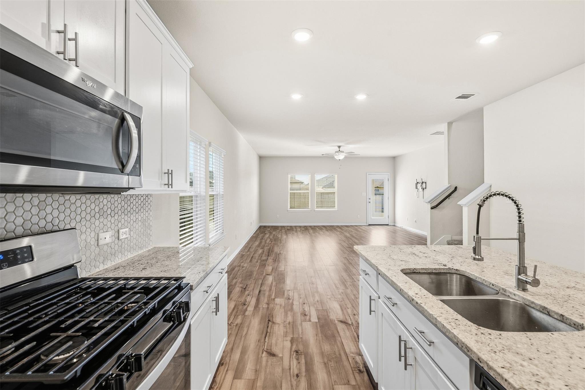 520 Loriner Way, Liberty Hill, TX 78642