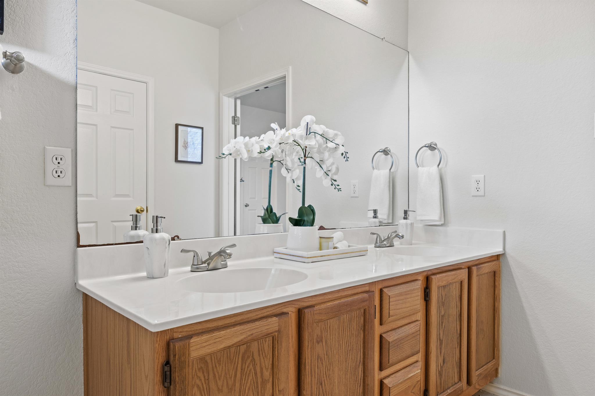 1219 Meghan Dr, Cedar Park, TX 78613