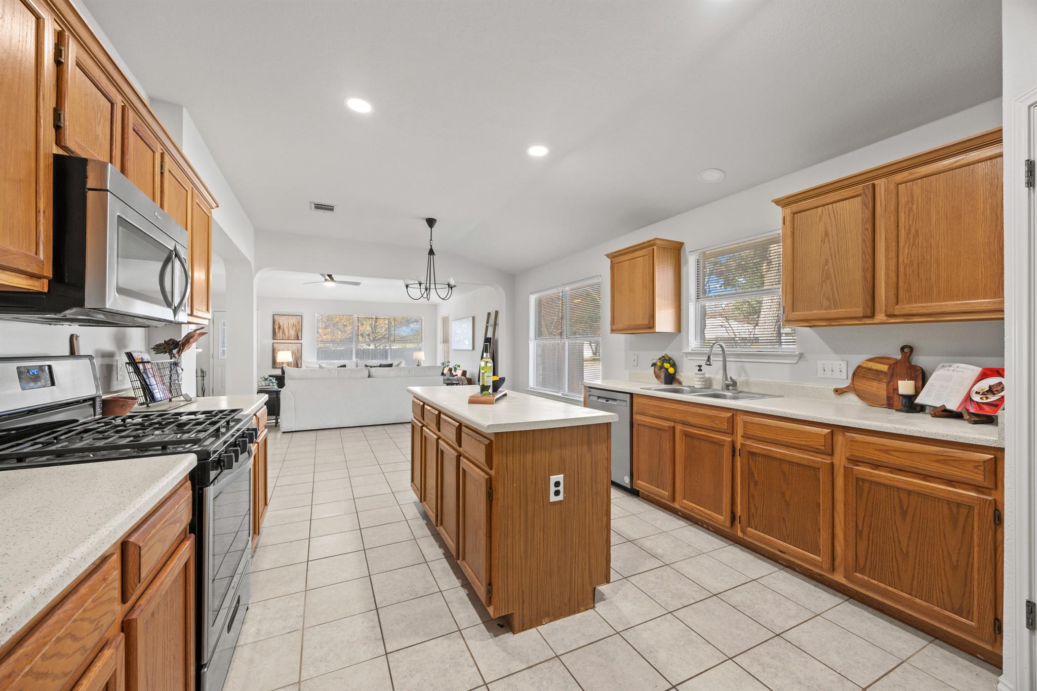 1219 Meghan Dr, Cedar Park, TX 78613