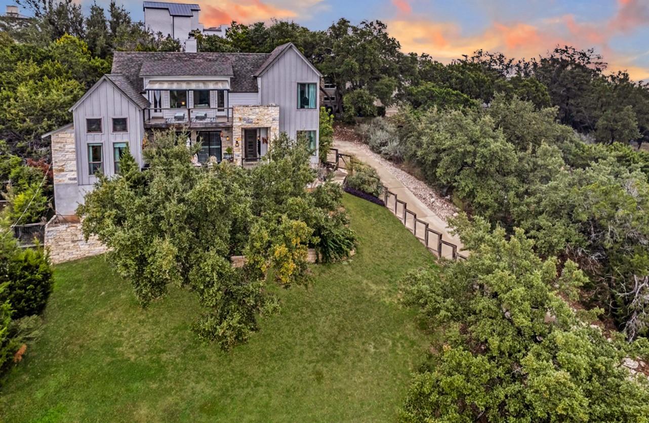 19506 Inverness Dr, Spicewood, TX 78669