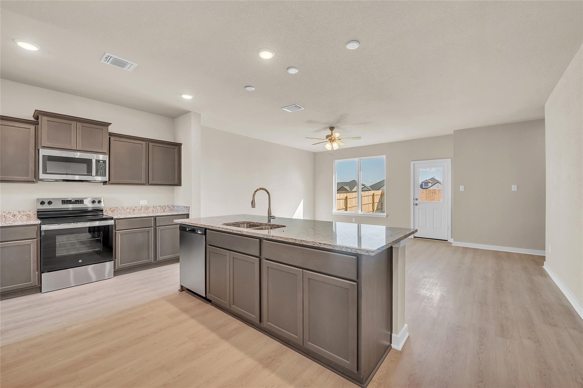 262 Boatright Blvd, Jarrell, TX 76537