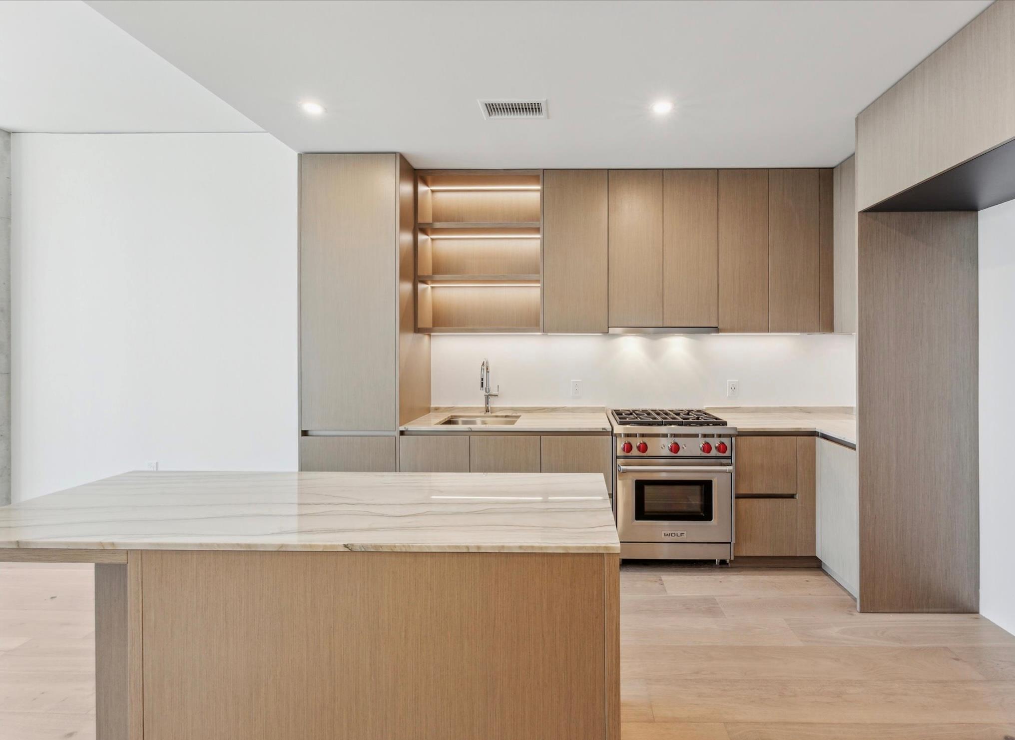 610 Davis St # 5006, Austin, TX 78701