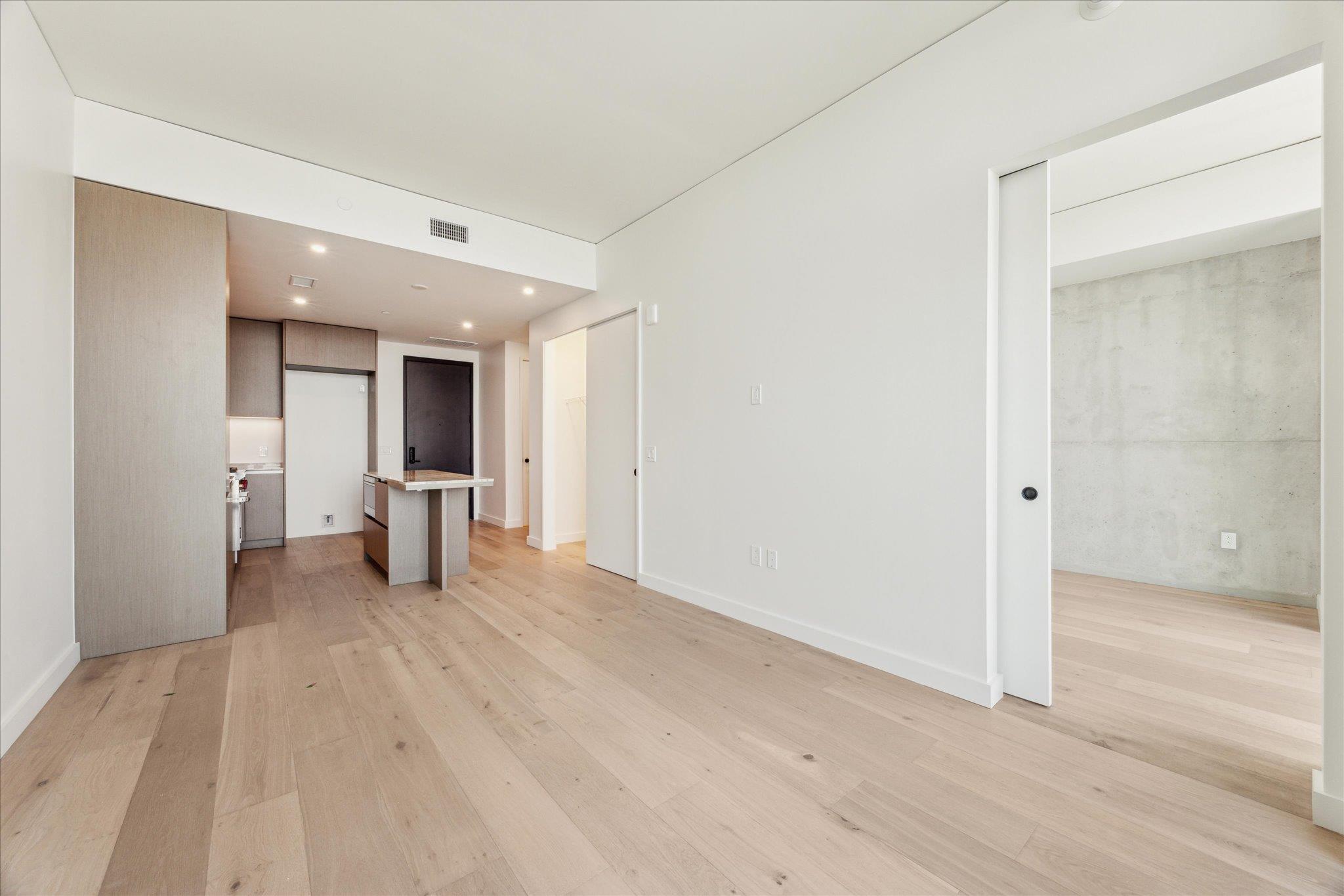 610 Davis St # 5006, Austin, TX 78701