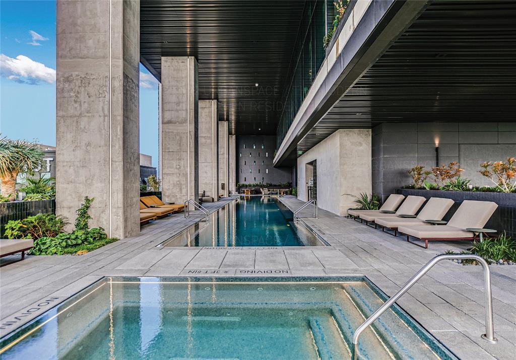 610 Davis St # 5006, Austin, TX 78701