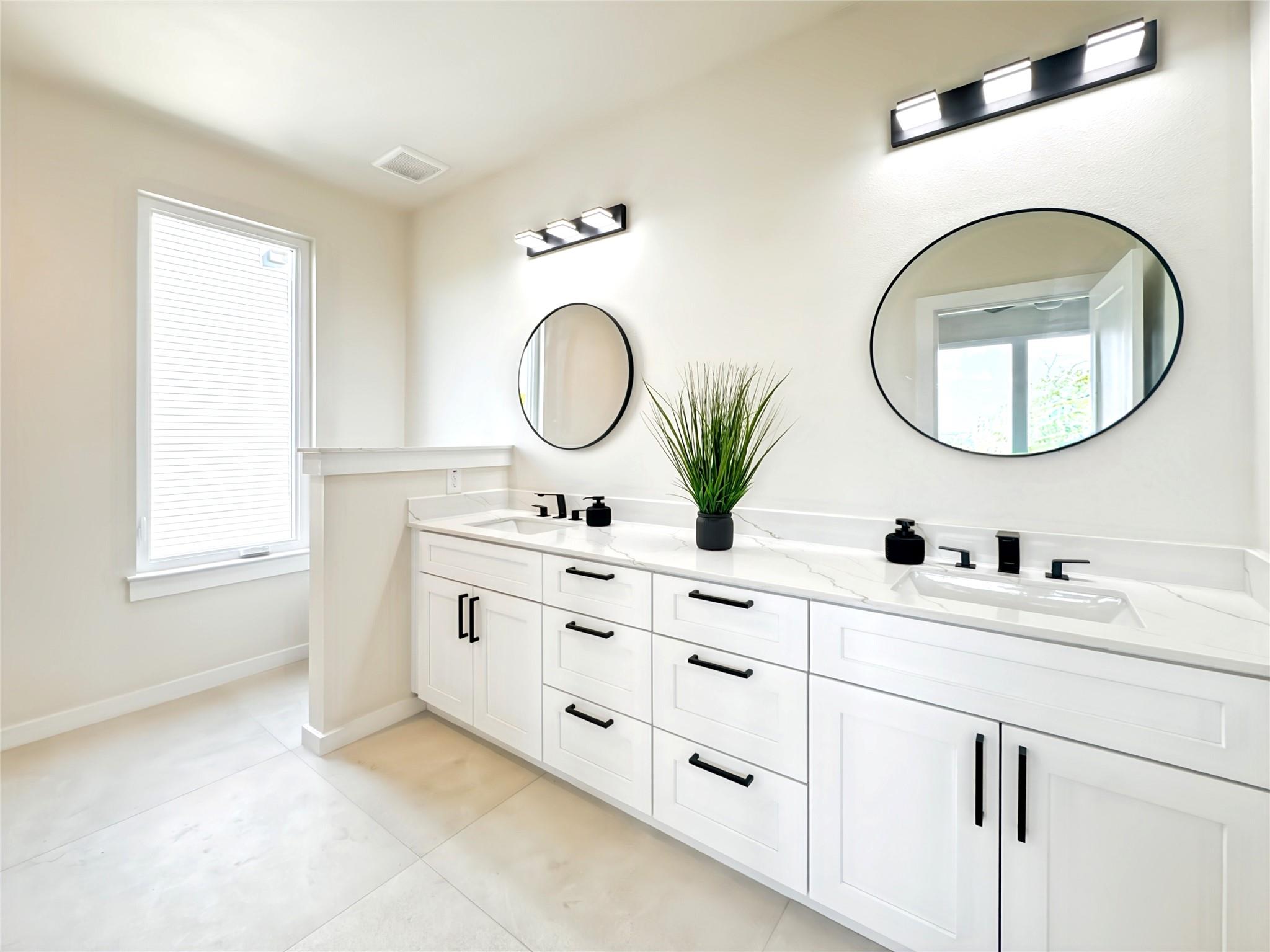 2309 Montopolis Dr # 8, Austin, TX 78741