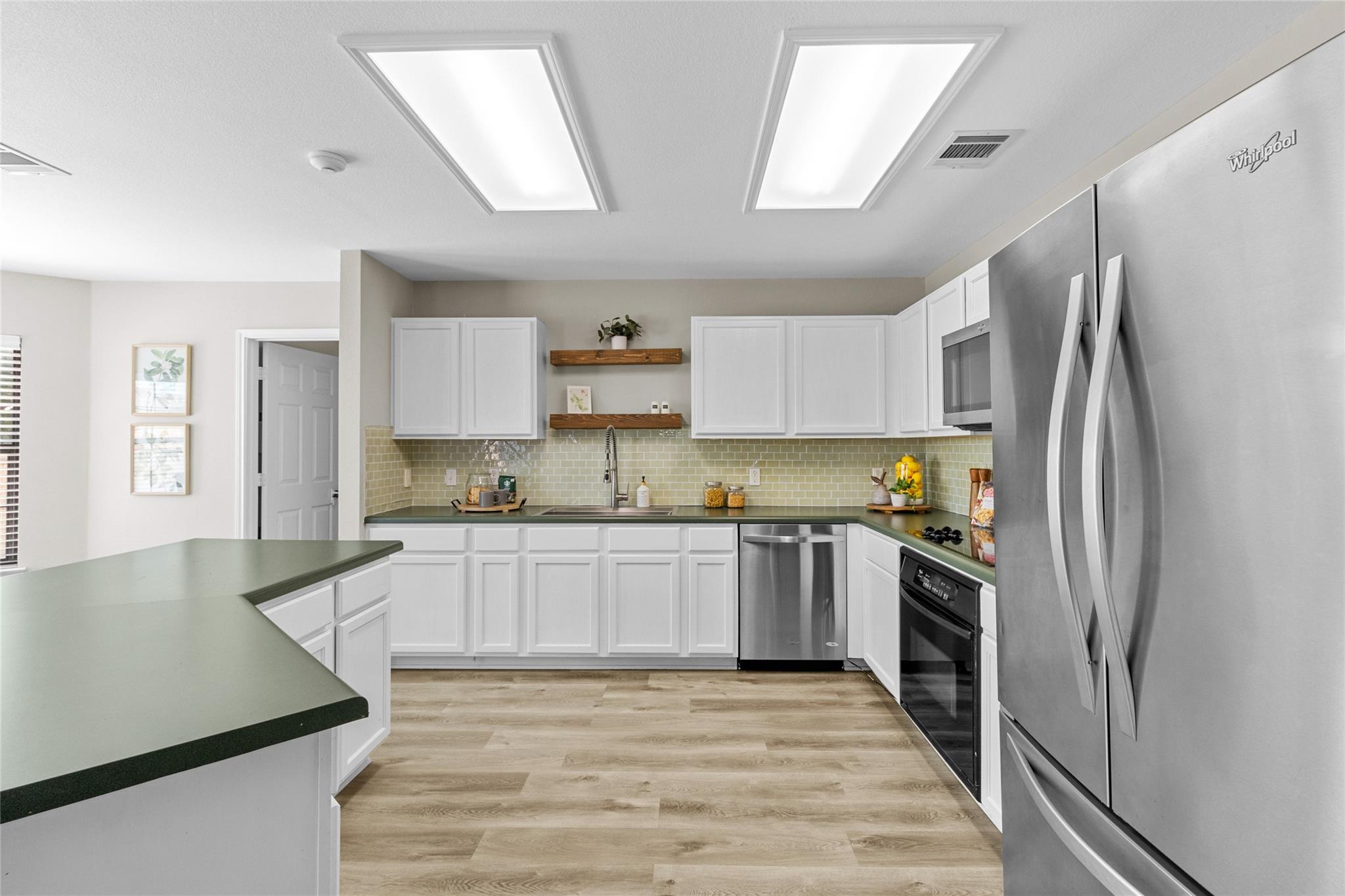 1120 Statler Bend Dr, Pflugerville, TX 78660