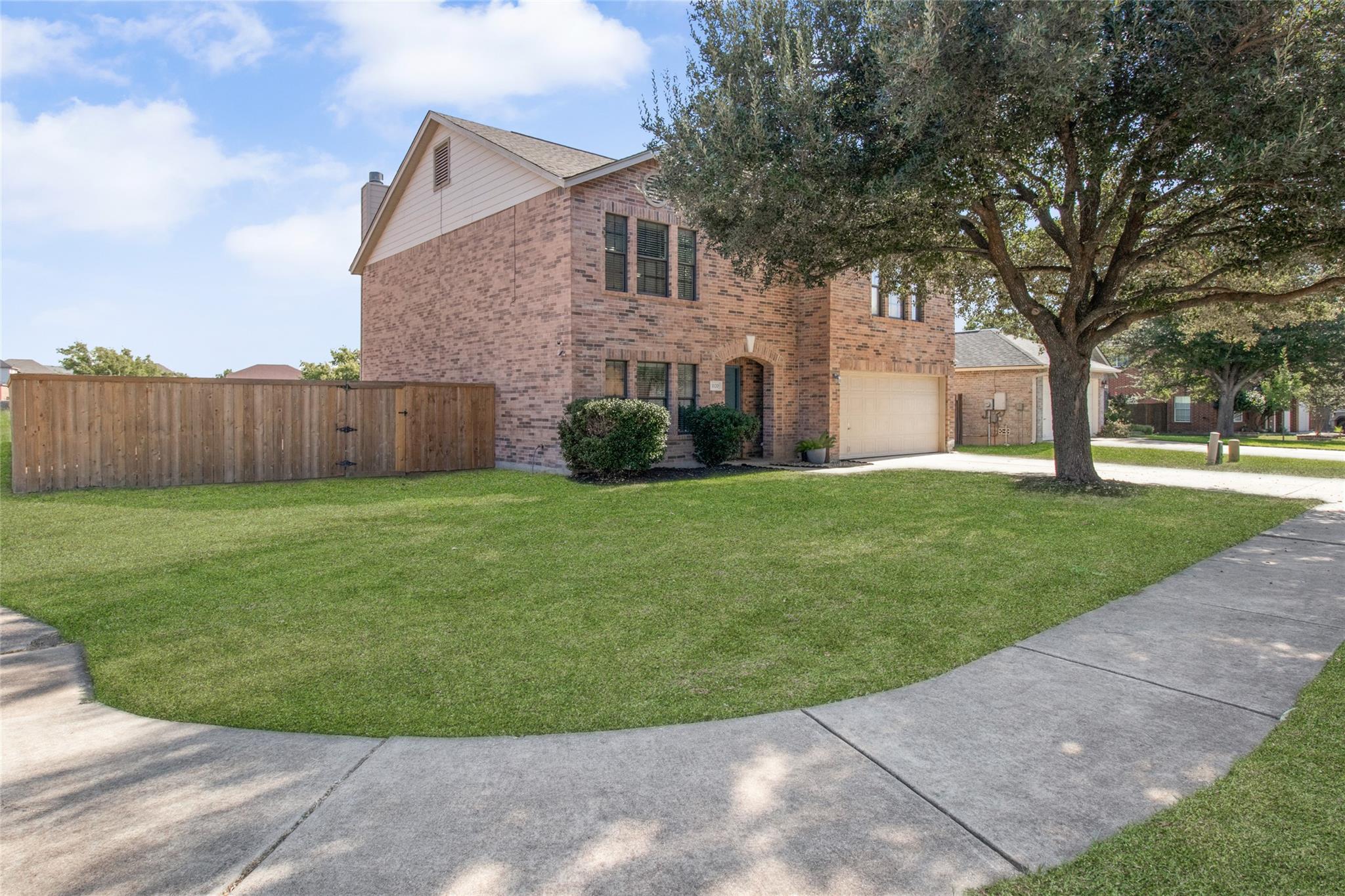 1120 Statler Bend Dr, Pflugerville, TX 78660