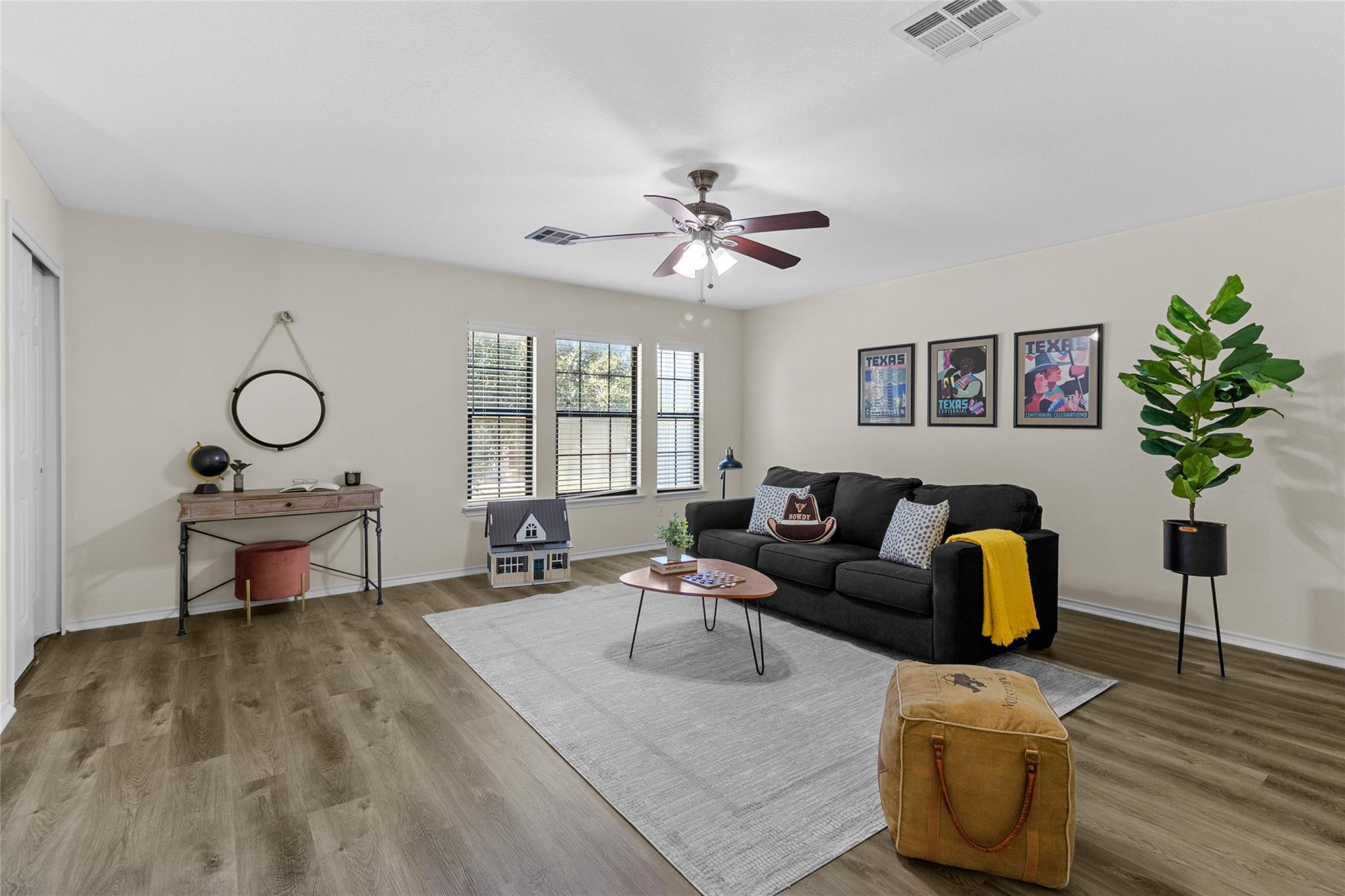 1120 Statler Bend Dr, Pflugerville, TX 78660