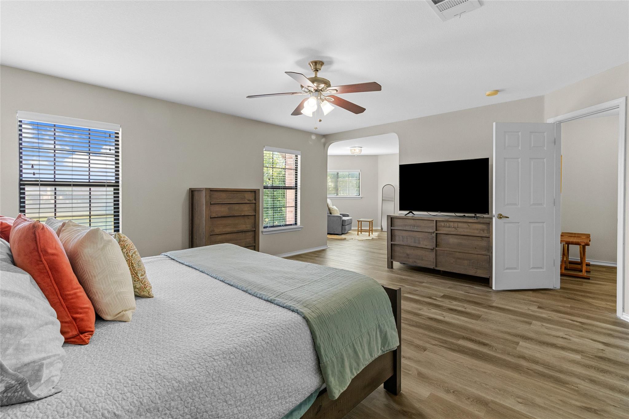 1120 Statler Bend Dr, Pflugerville, TX 78660