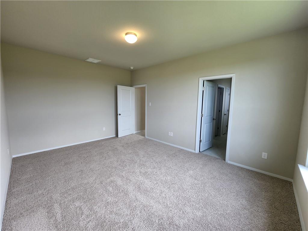 11400 Milano Dr, Austin, TX 78747