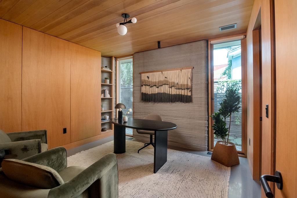 1700 Riverview St, Austin, TX 78702