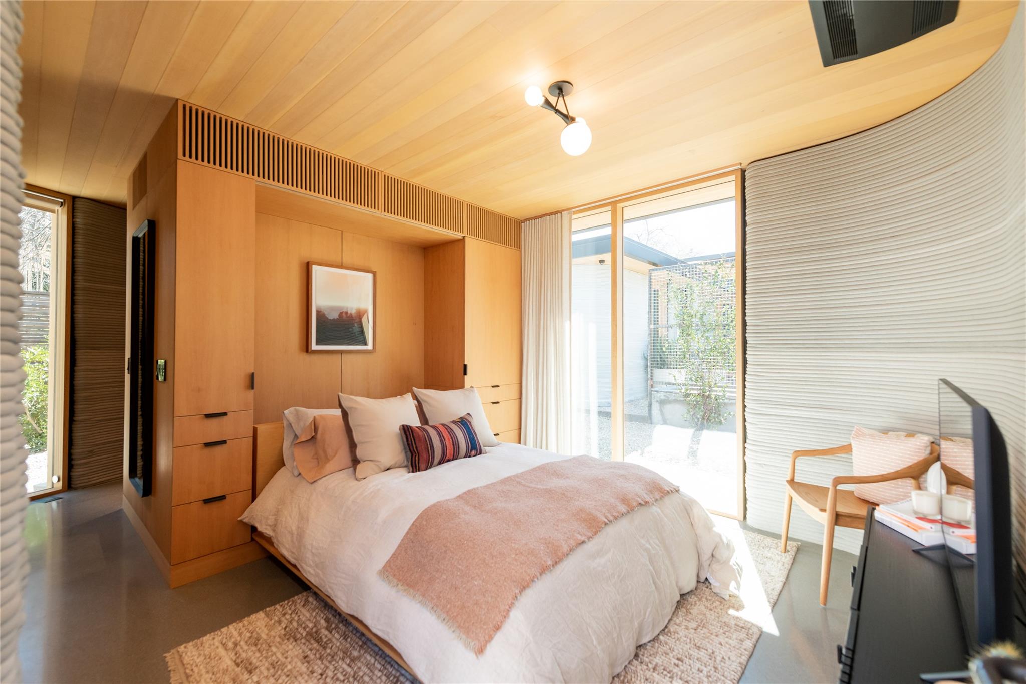 1700 Riverview St, Austin, TX 78702