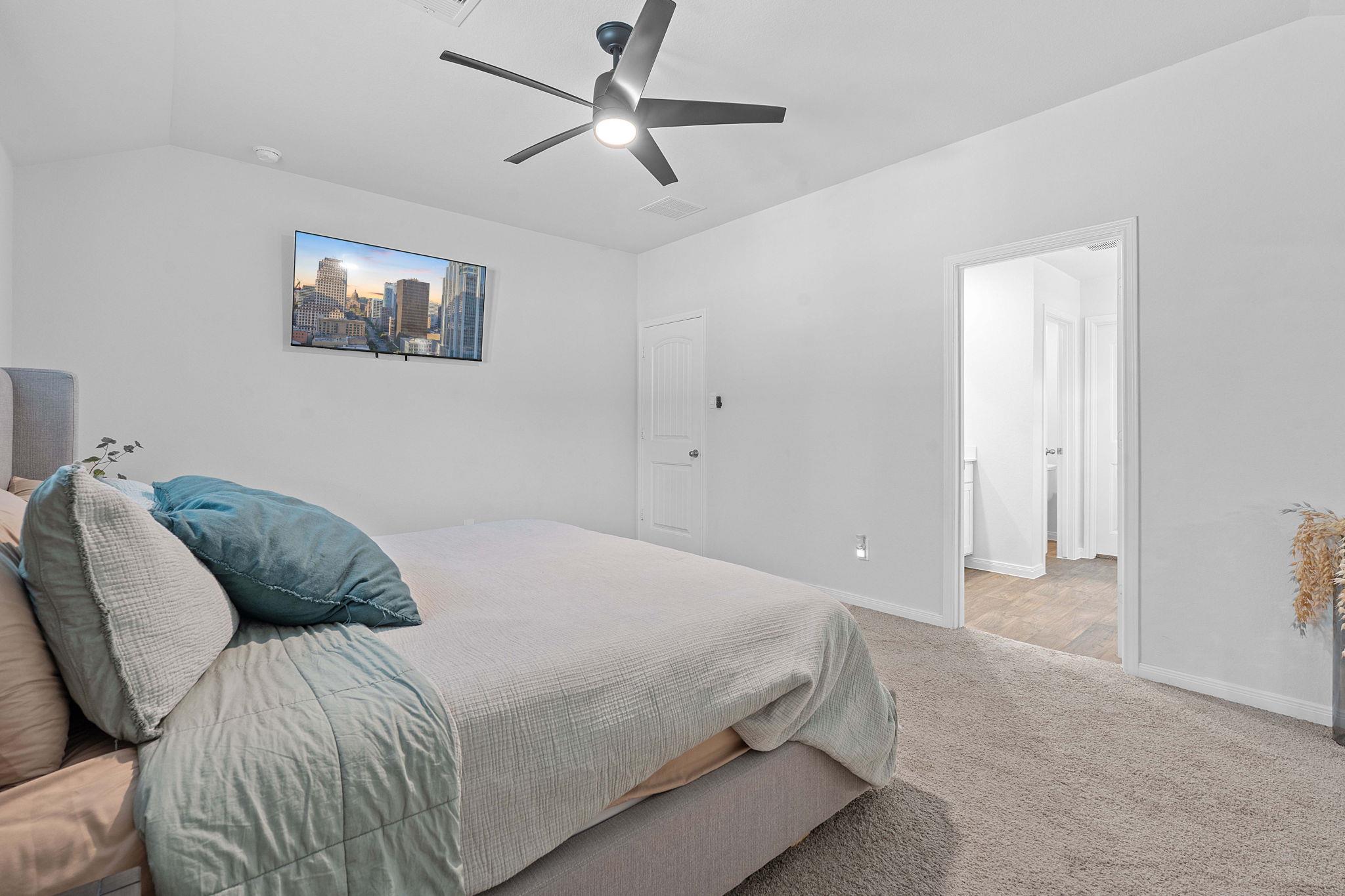 200 Addison Pl, Lockhart, TX 78644