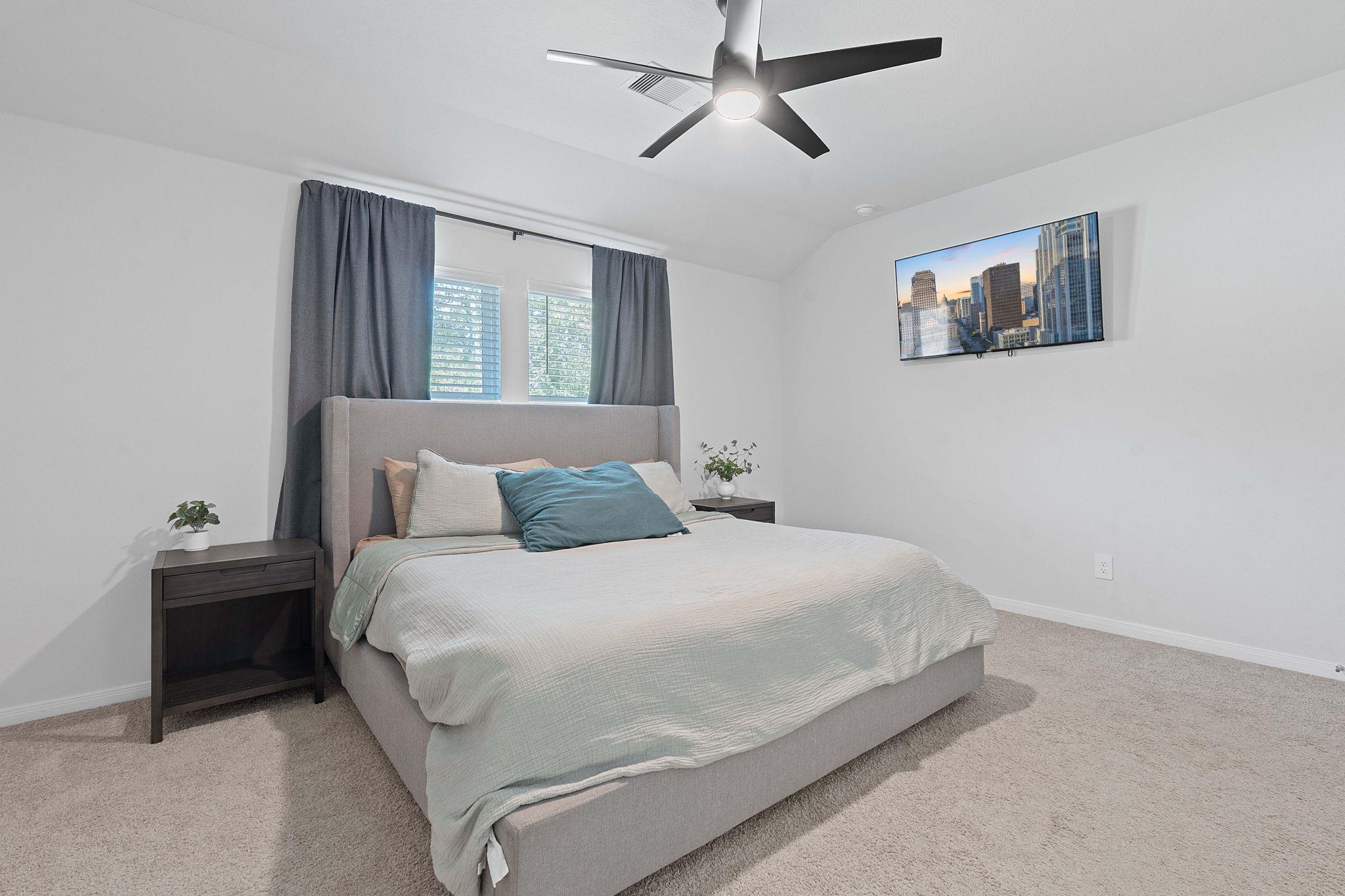 200 Addison Pl, Lockhart, TX 78644