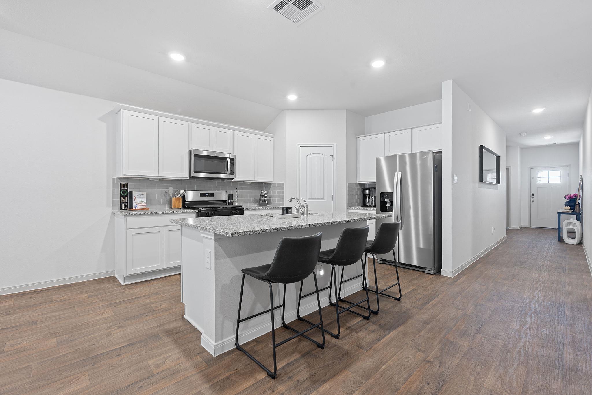 200 Addison Pl, Lockhart, TX 78644