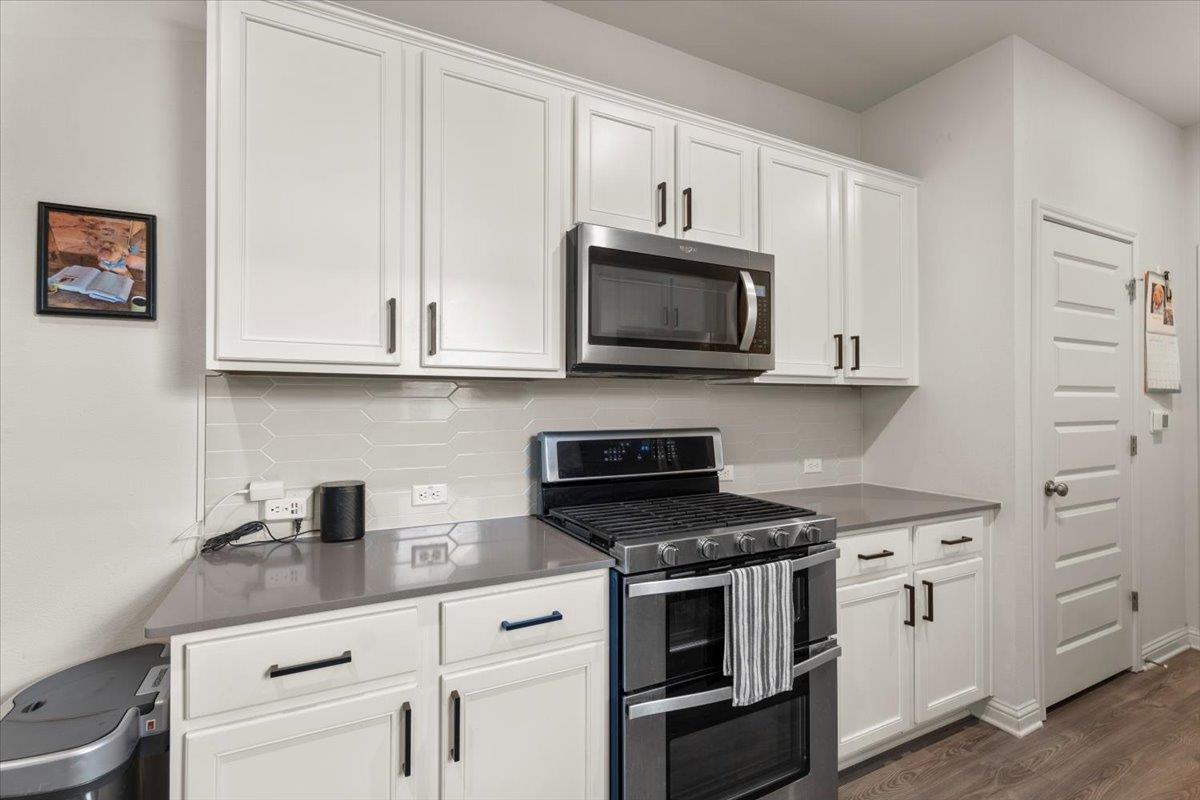 8000 Mellencamp Dr, Austin, TX 78744