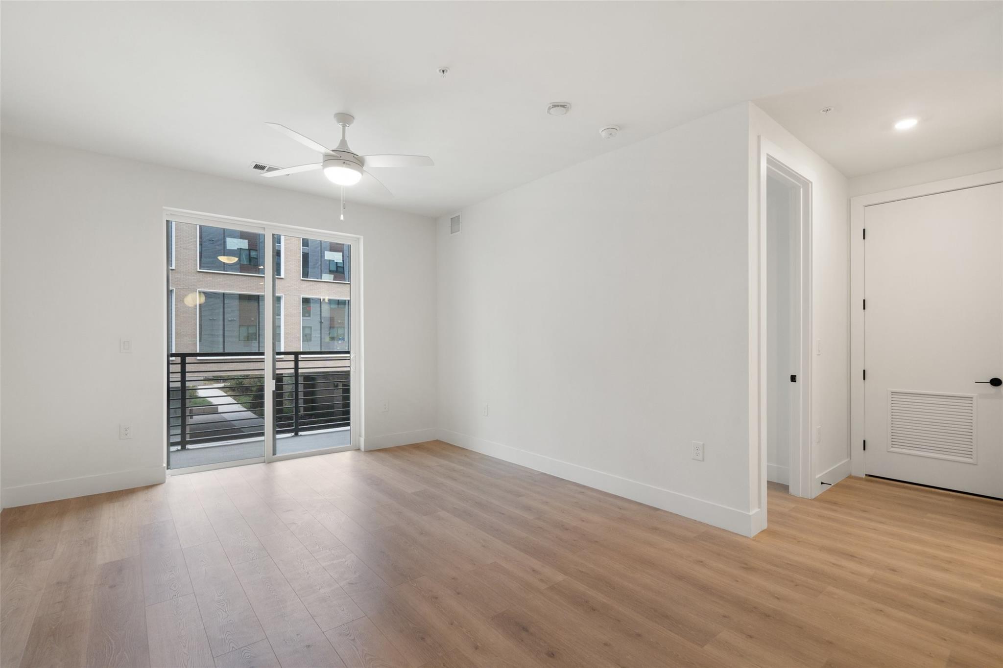 1701 Simond Ave # 206, Austin, TX 78723