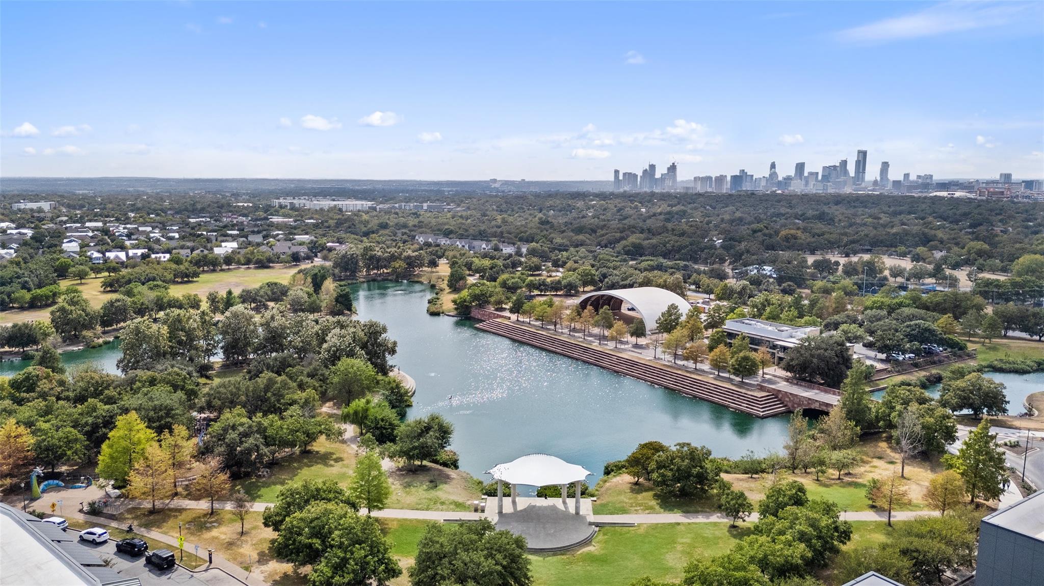 1701 Simond Ave # 206, Austin, TX 78723
