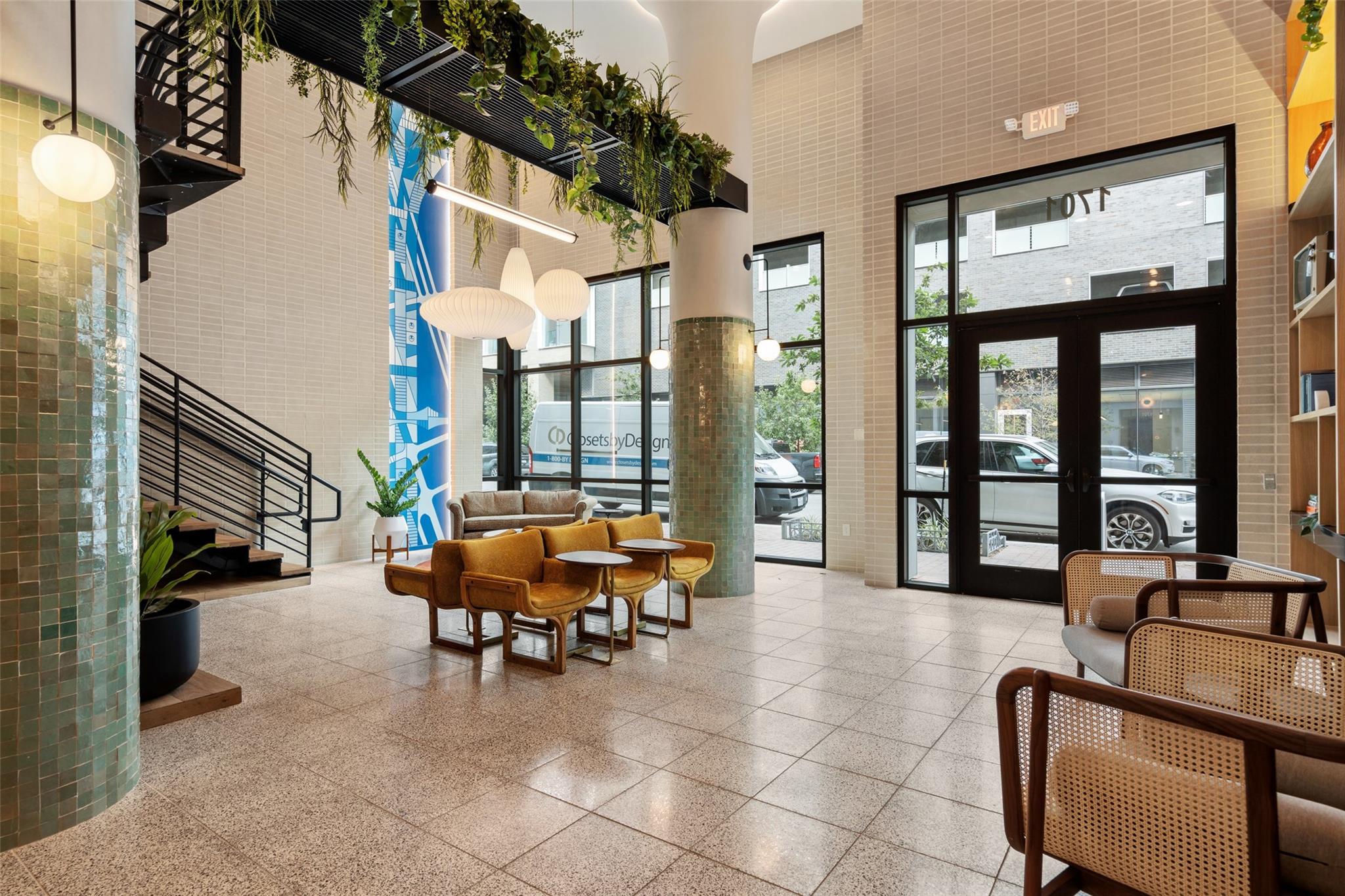 1701 Simond Ave # 206, Austin, TX 78723