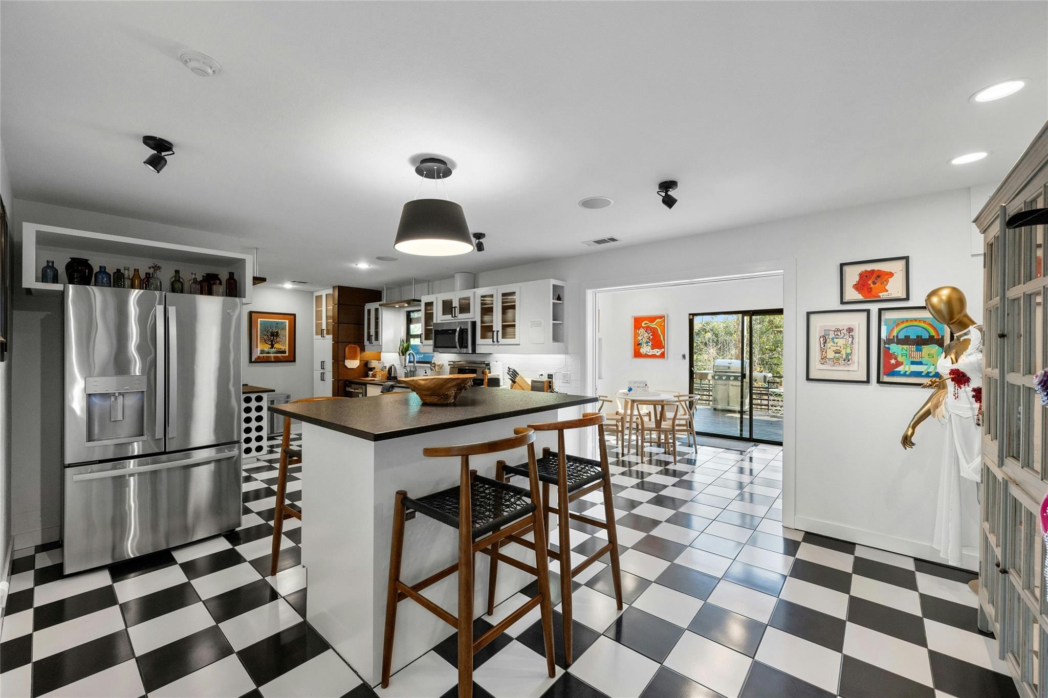 2409 East Side Dr, Austin, TX 78704