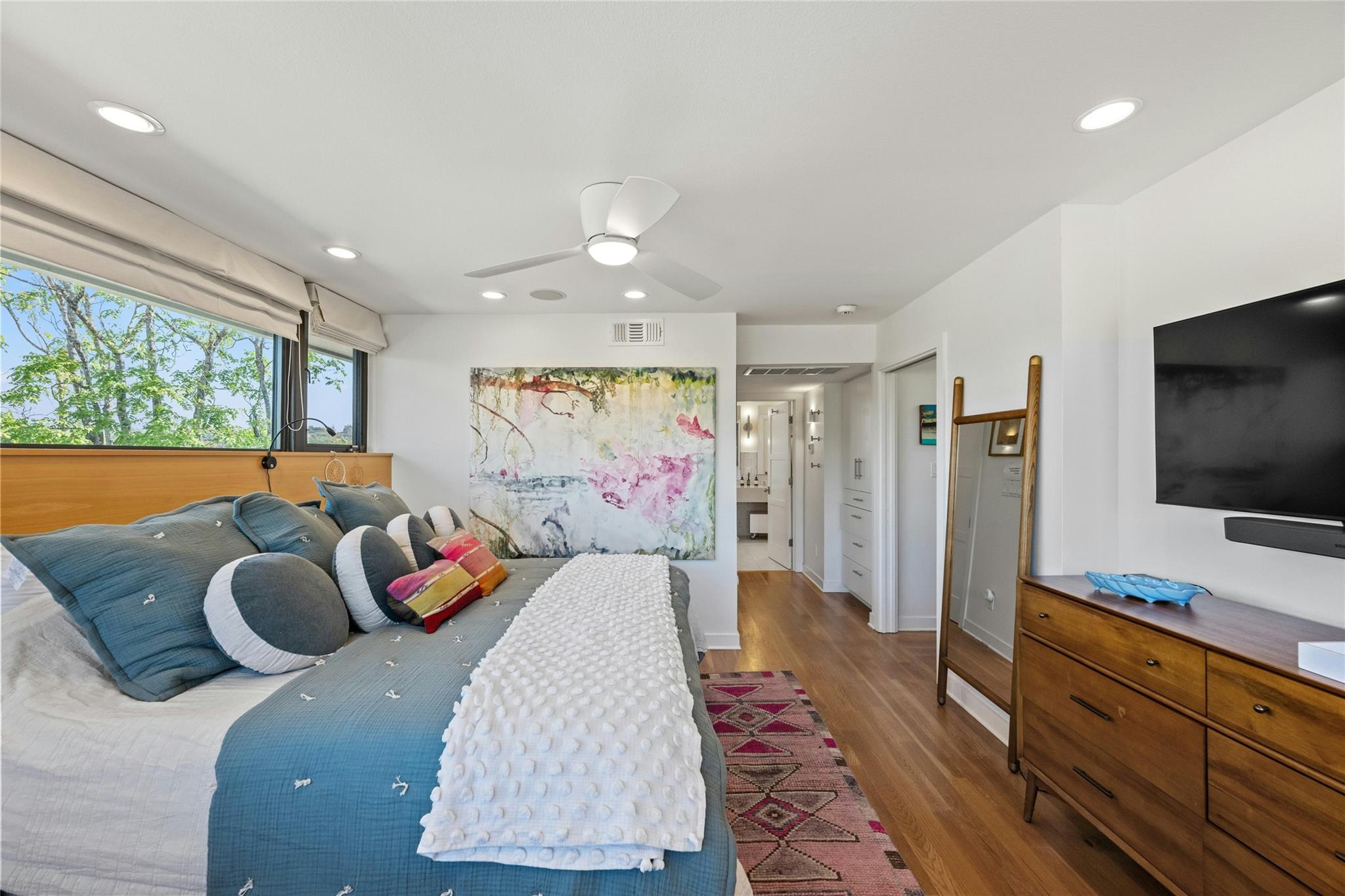 2409 East Side Dr, Austin, TX 78704