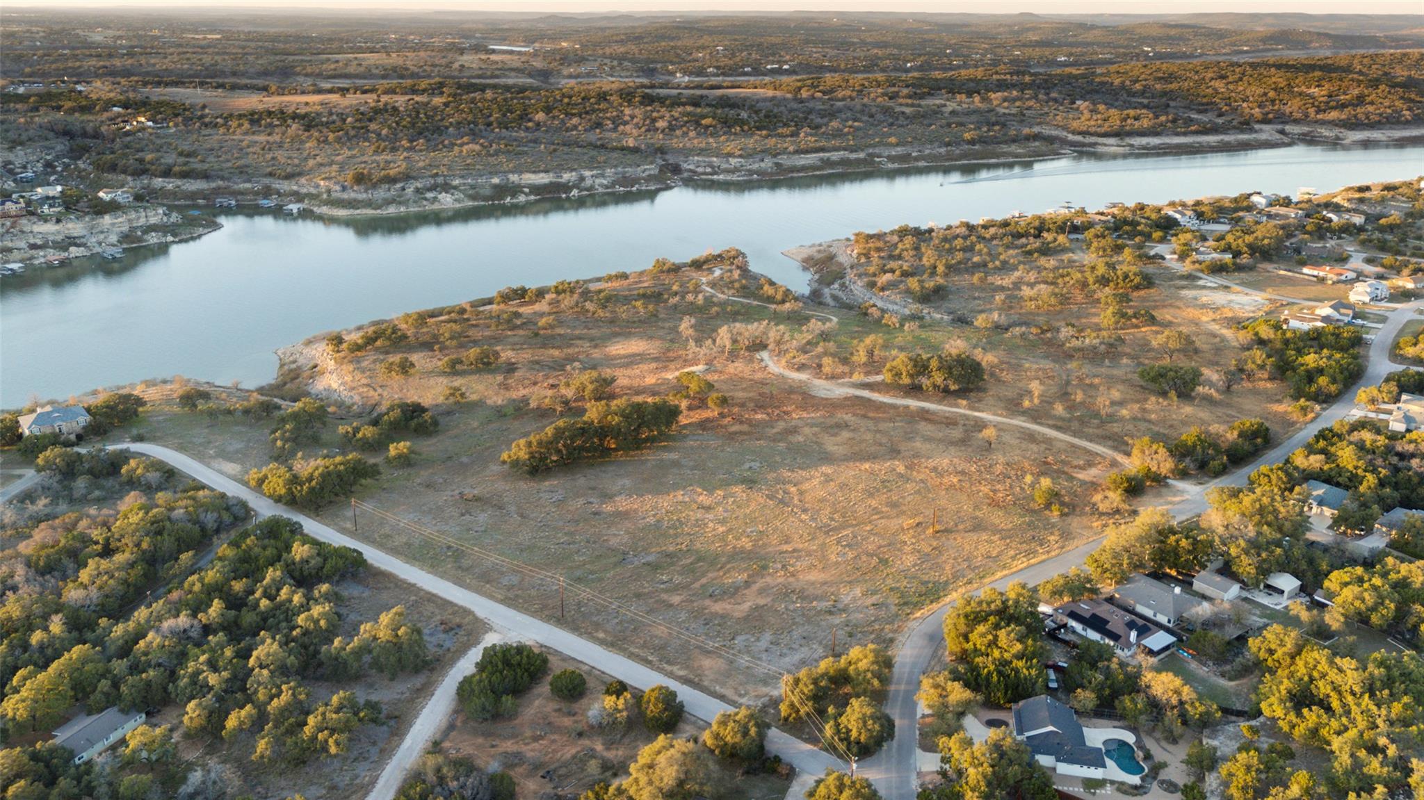 1900 Patriot Dr, Lago Vista, TX 78645