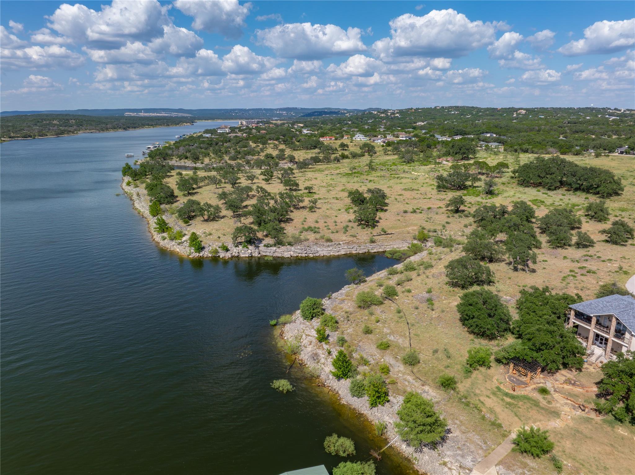 1900 Patriot Dr, Lago Vista, TX 78645