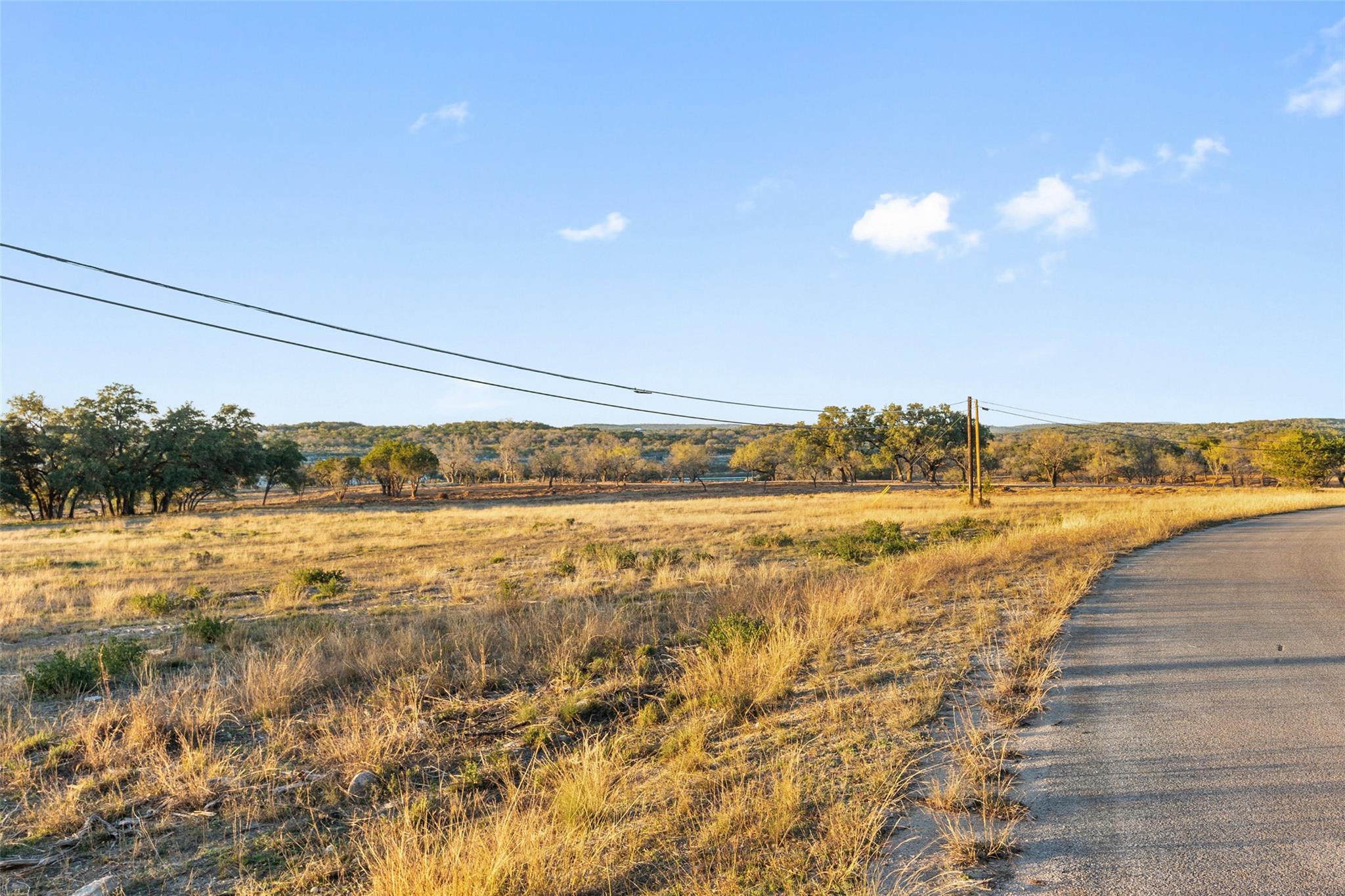 1900 Patriot Dr, Lago Vista, TX 78645