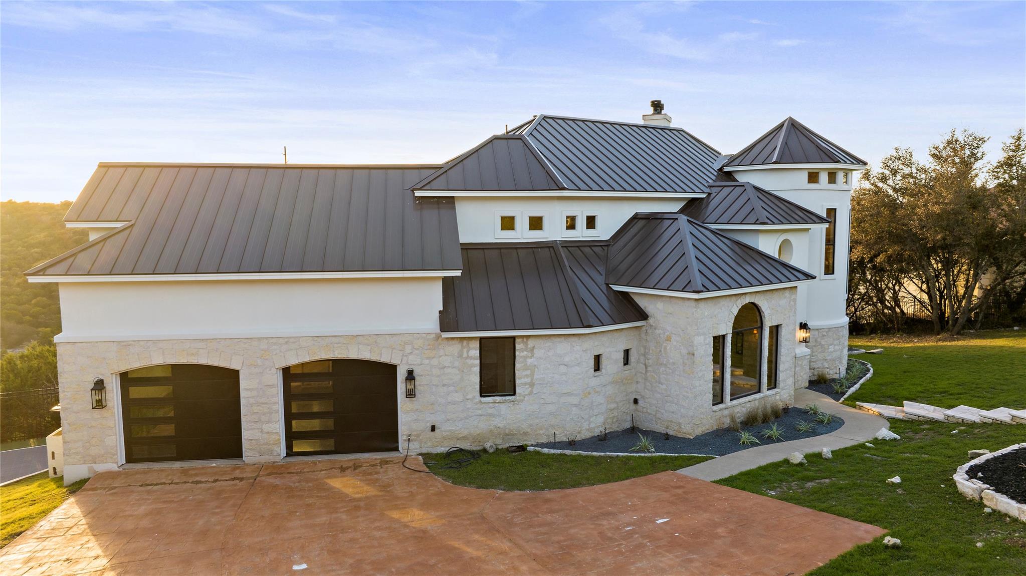 5009 McIntyre Cir, Austin, TX 78734