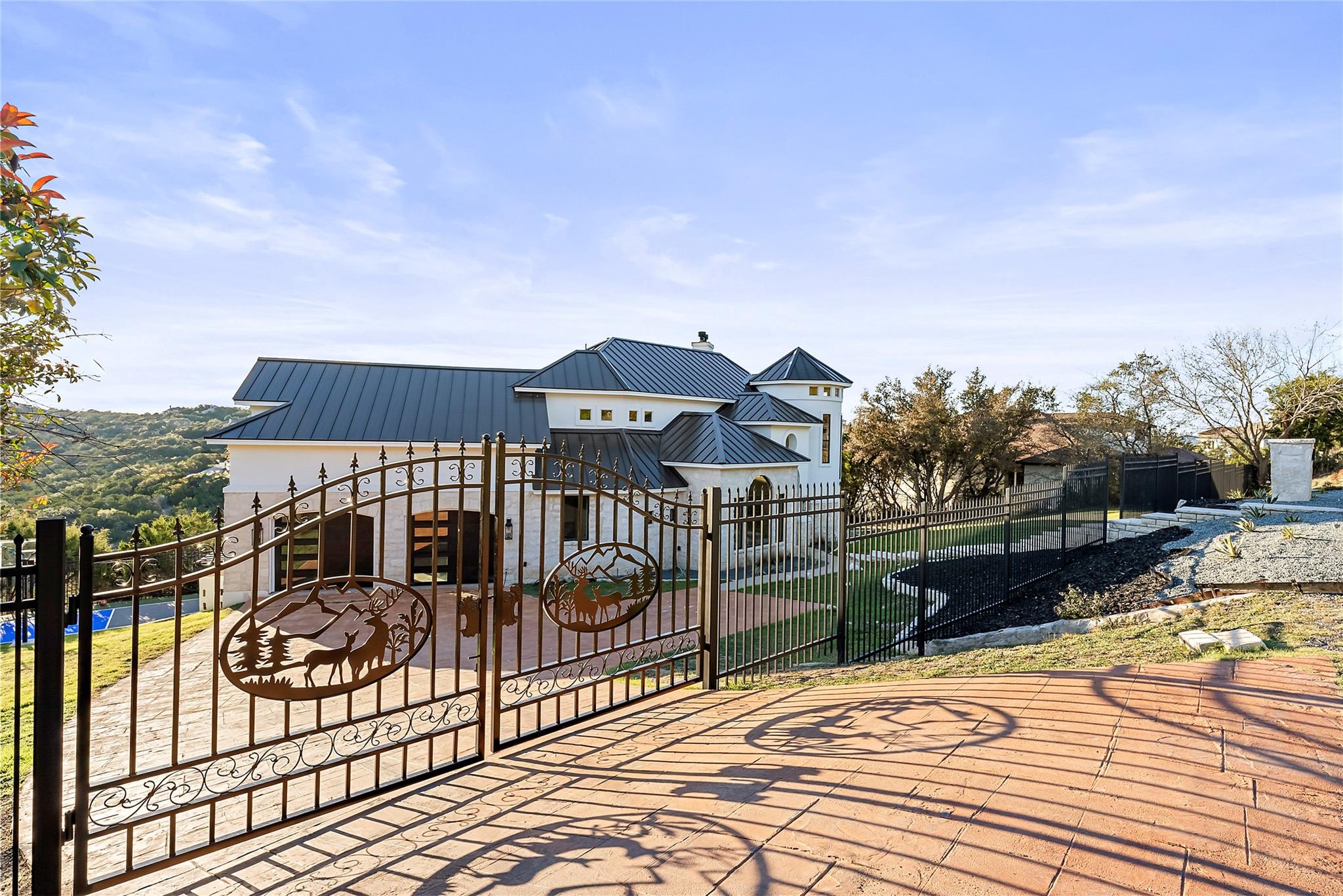 5009 McIntyre Cir, Austin, TX 78734