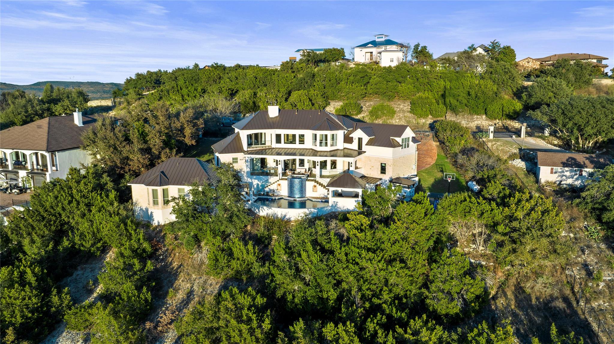 5009 McIntyre Cir, Austin, TX 78734