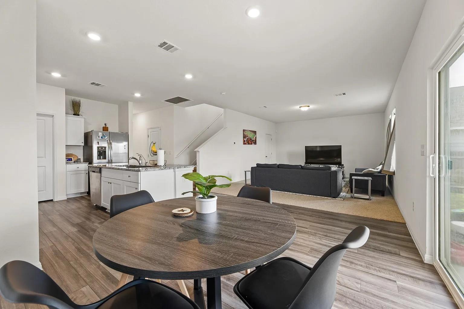 19605 Caymus Dr, Pflugerville, TX 78660