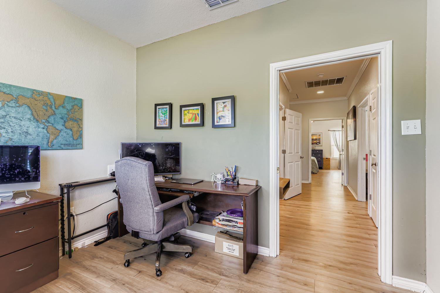 118 Santa Fe Rdg, Seguin, TX 78155