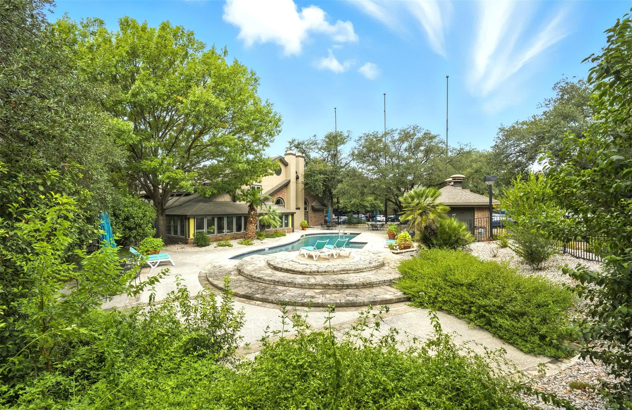 7685 Northcross Dr # 1028, Austin, TX 78757