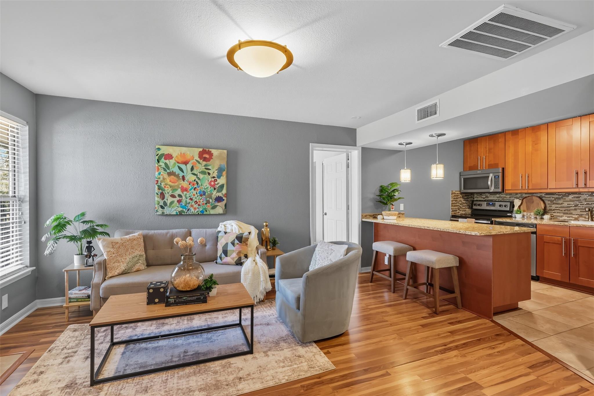 7685 Northcross Dr # 1028, Austin, TX 78757